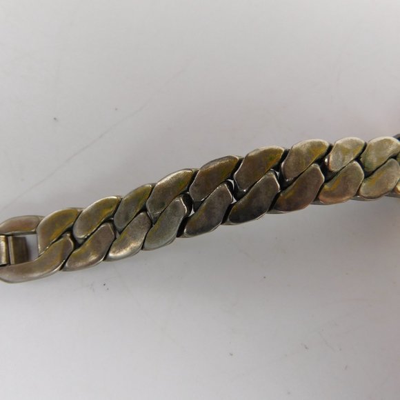 Arenix Quartz Watch with Braided Band Detail - Picture 8 of 8